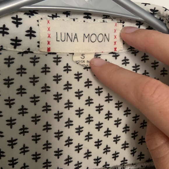 Patterned button down - Picture 3 of 4